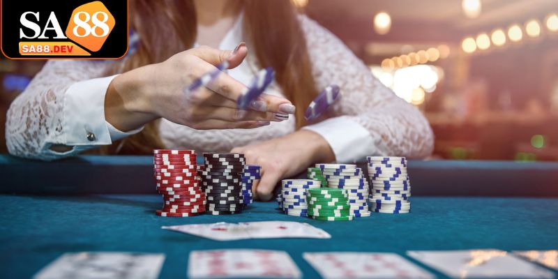 Bỏ túi cách chơi Poker online giúp bạn thắng lớn
