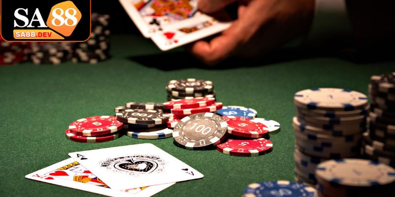 Poker online – Tựa game ăn khách khiến dân chơi mê mẩn
